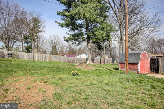 67 5TH AVE, Fayetteville, PA 17222