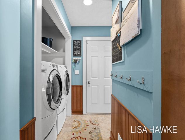 14890 Canary Drive, Grand Haven, MI 49417