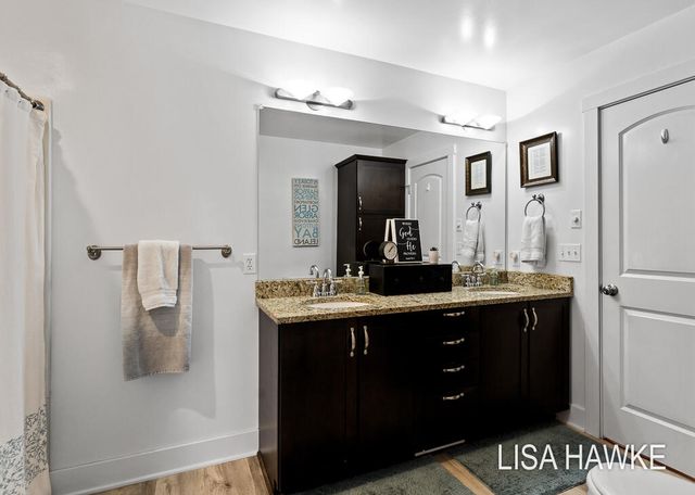 14890 Canary Drive, Grand Haven, MI 49417