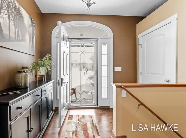 14890 Canary Drive, Grand Haven, MI 49417