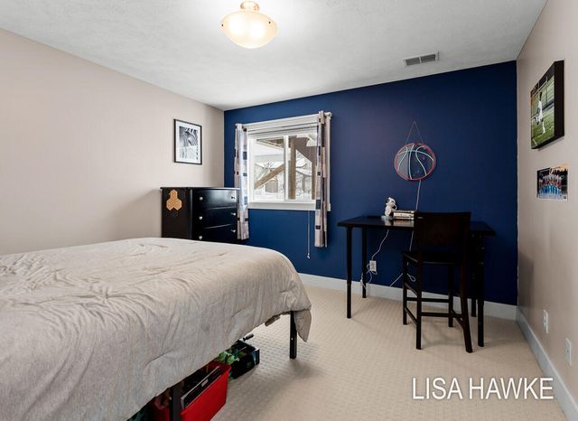 14890 Canary Drive, Grand Haven, MI 49417