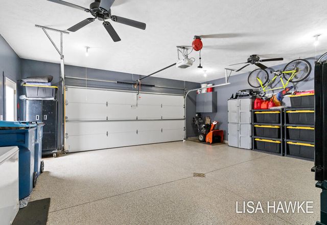 14890 Canary Drive, Grand Haven, MI 49417