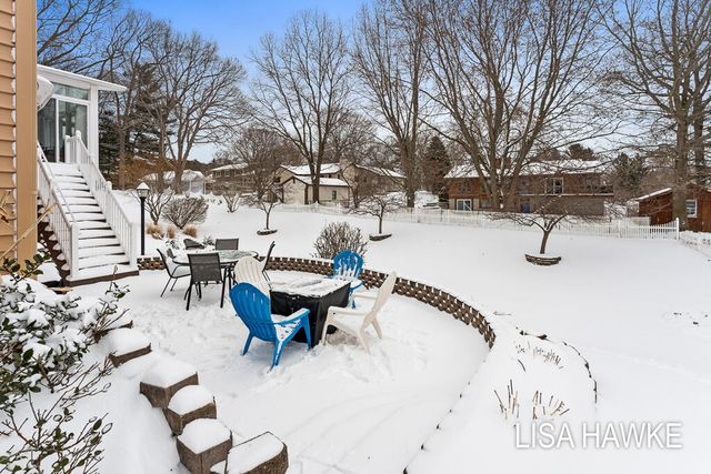 14890 Canary Drive, Grand Haven, MI 49417