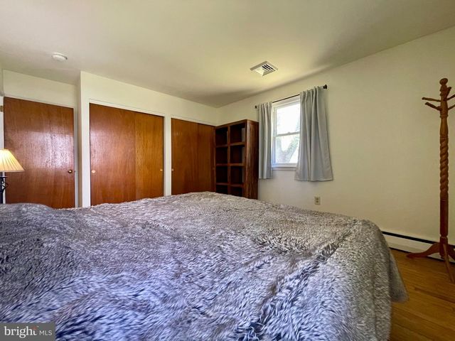 129 S LIMERICK RD, Royersford, PA 19468