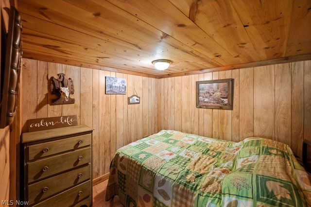227 Exline Camp Road, Elizabeth, WV 26143