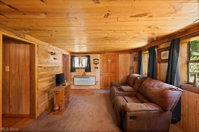 227 Exline Camp Road, Elizabeth, WV 26143