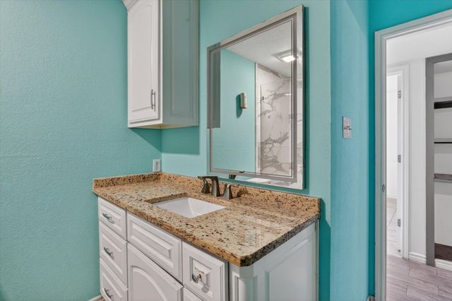516 Post Oak Lane, Burleson, TX 76028