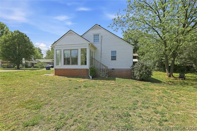 315 S Third Avenue, Siler City, NC 27344
