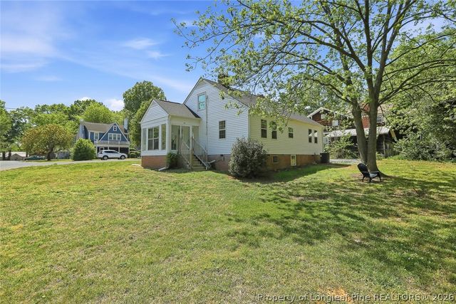 315 S Third Avenue, Siler City, NC 27344