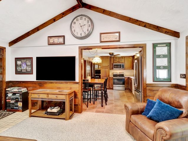 31 Candy Lane, Brockton, MA 02301