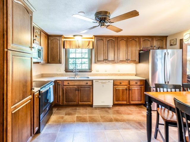 31 Candy Lane, Brockton, MA 02301