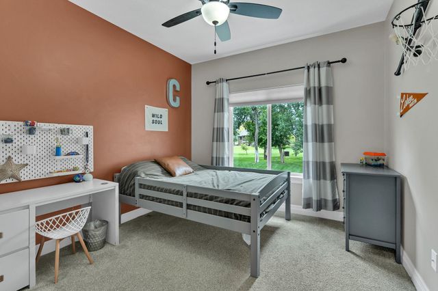 4502 N Ridge Port, Wichita, KS 67205