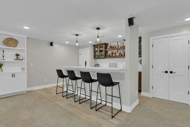 4502 N Ridge Port, Wichita, KS 67205