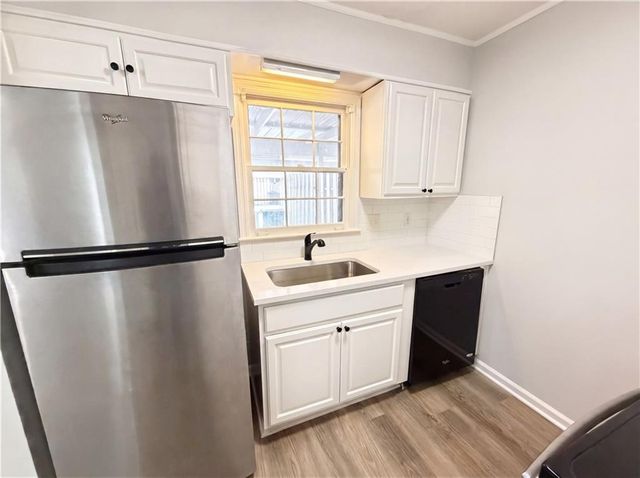 237 Chads Ford Way, Roswell, GA 30076