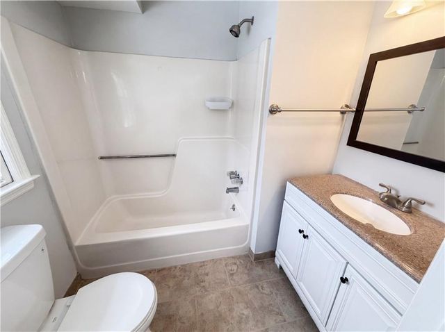 237 Chads Ford Way, Roswell, GA 30076