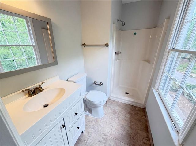 237 Chads Ford Way, Roswell, GA 30076