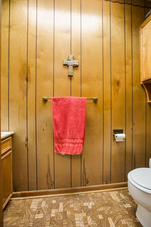 Image 31 of property listing at 2024 Hutchings Avenue, Ballinger, TX 76821
