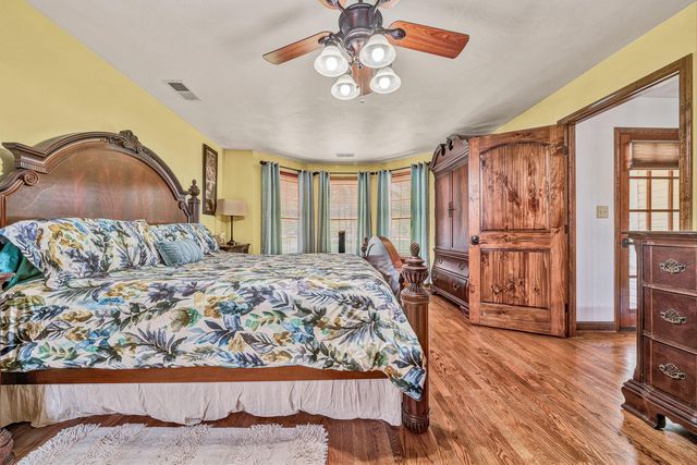 419 Willowood DR, Vinton, VA 24179