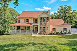 419 Willowood DR, Vinton, VA 24179