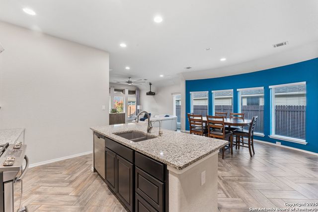 14541 Bald Eagle Ln, San Antonio, TX 78254