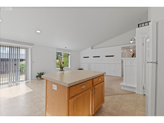 3583 Ne HARVEST Dr, Mc Minnville, OR 97128