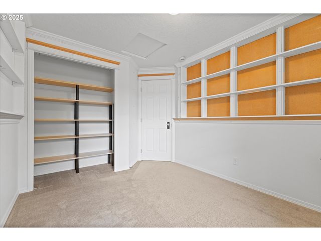 3583 Ne HARVEST Dr, Mc Minnville, OR 97128