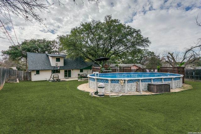 2815 Gainesborough, San Antonio, TX 78230