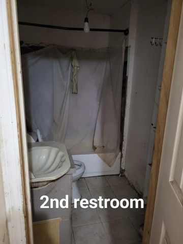 5620 Lucille St, Houston, TX 77026