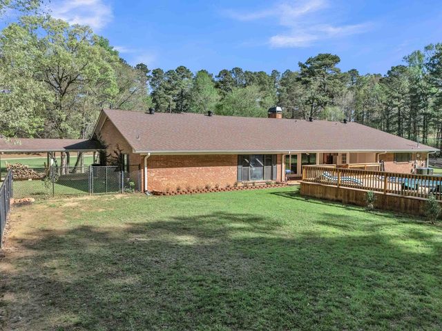 530 E Bar K Ranch Rd., Longview, TX 75605