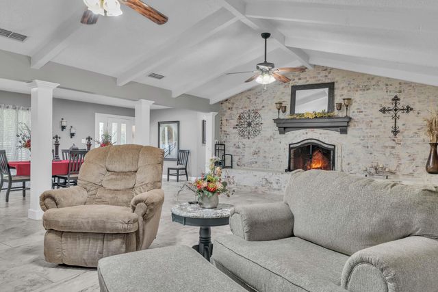 530 E Bar K Ranch Rd., Longview, TX 75605