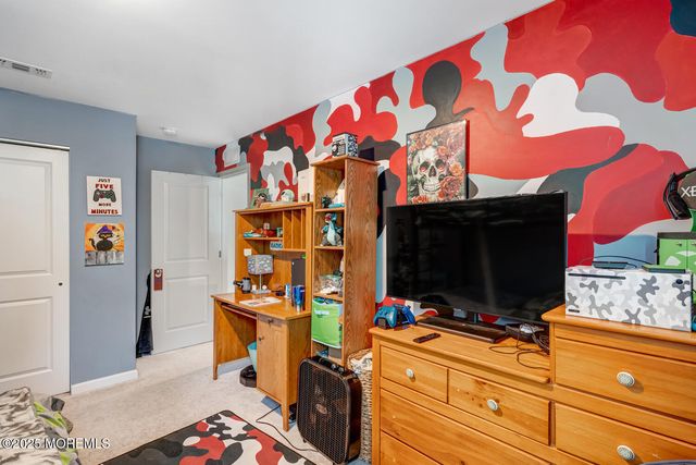 107 W Sandpiper Lane, Little Egg Harbor, NJ 08087