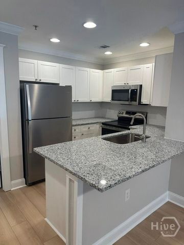 490 Barnett Shoals Road 434, Athens, GA 30605