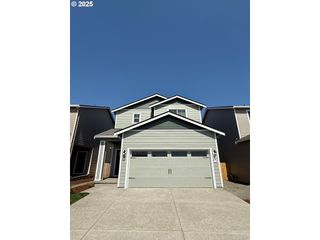 3915 Sw DUNIWAY Ln, Gresham, OR 97080