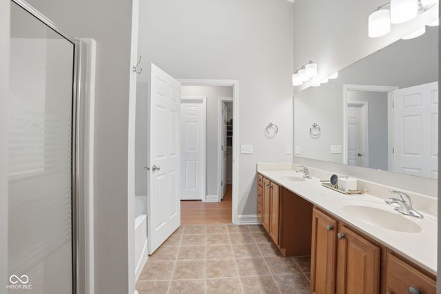 1014 Reserve Way, Indianapolis, IN 46220