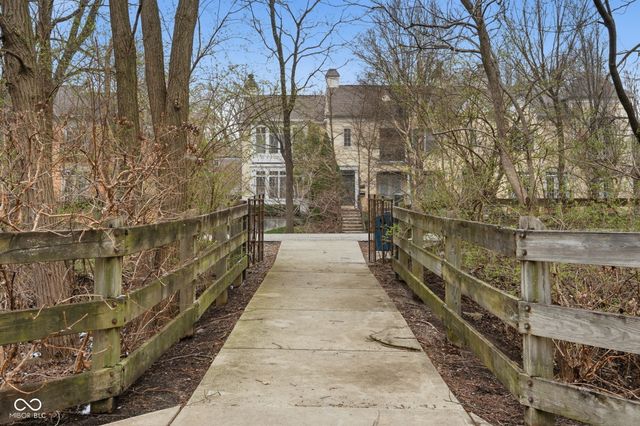 1014 Reserve Way, Indianapolis, IN 46220