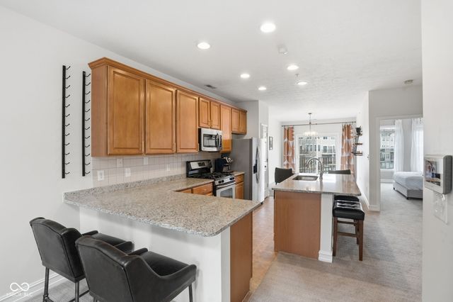 1014 Reserve Way, Indianapolis, IN 46220