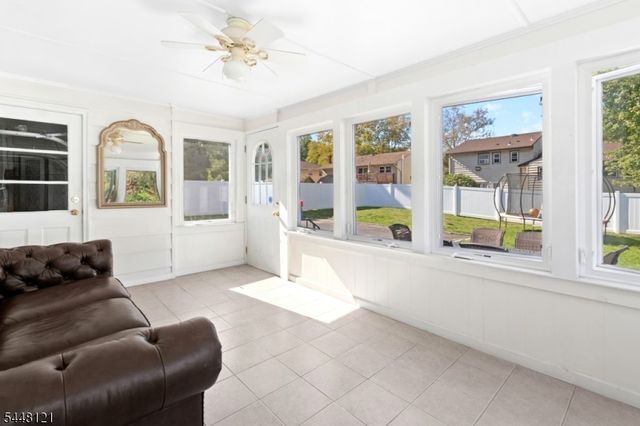 217 Robin Hood Rd, Mountainside Boro, NJ 07092