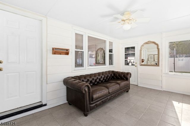 217 Robin Hood Rd, Mountainside Boro, NJ 07092