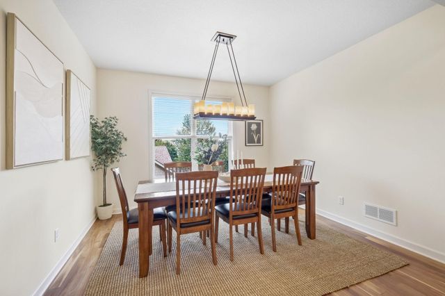 2388 Highover Trail, Chanhassen, MN 55317