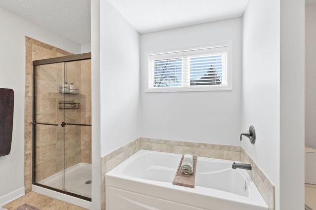 2388 Highover Trail, Chanhassen, MN 55317