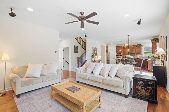 2388 Highover Trail, Chanhassen, MN 55317