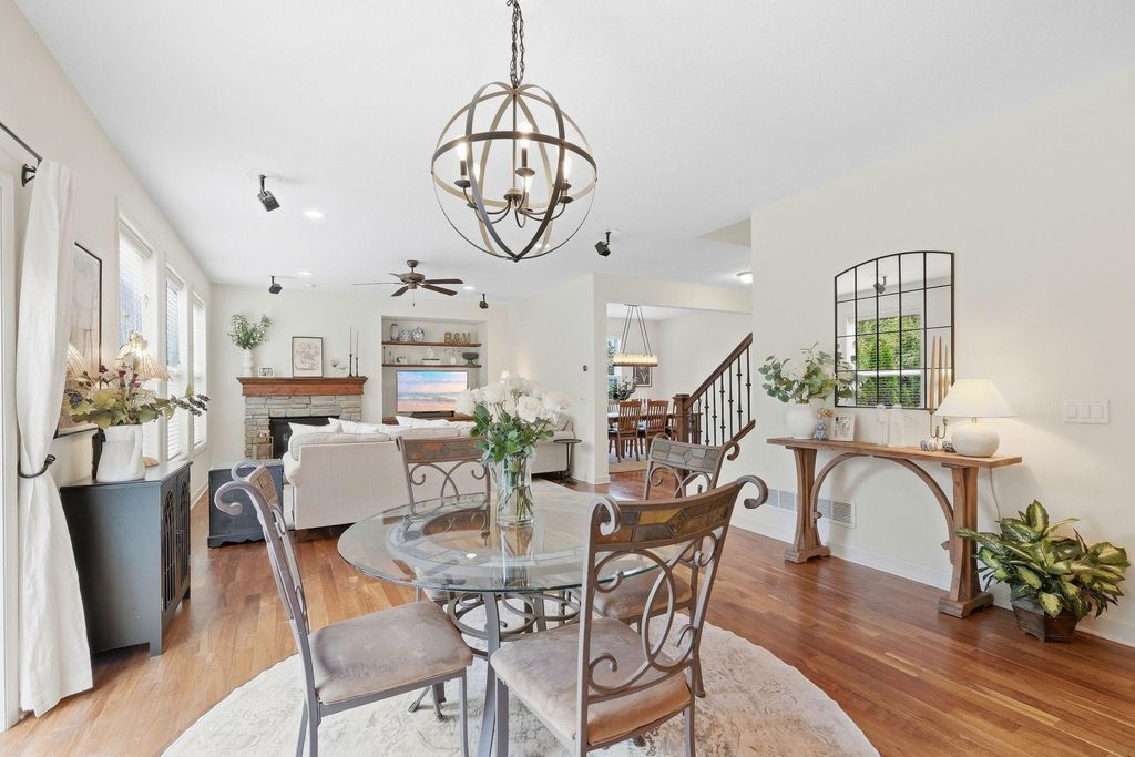 2388 Highover Trail, Chanhassen, MN 55317 — photo 4