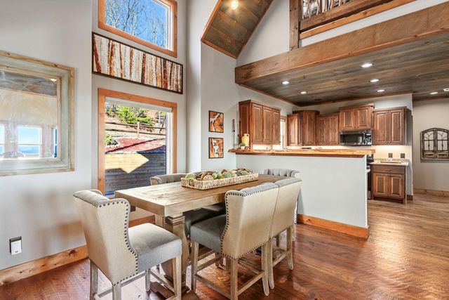 150 Lazy Country Cove Road, Murphy, NC 28906