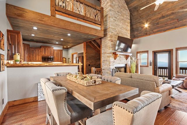 150 Lazy Country Cove Road, Murphy, NC 28906