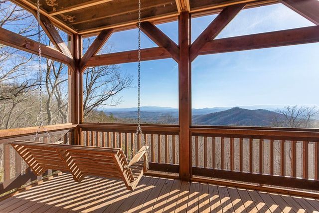 150 Lazy Country Cove Road, Murphy, NC 28906