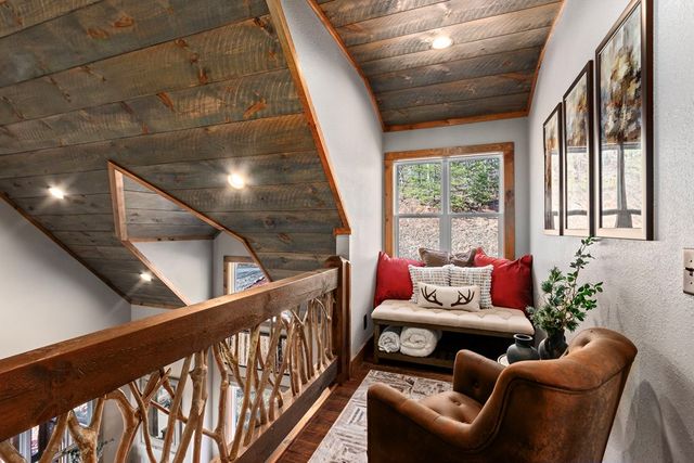 150 Lazy Country Cove Road, Murphy, NC 28906