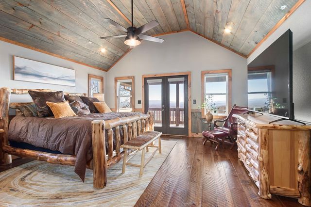 150 Lazy Country Cove Road, Murphy, NC 28906