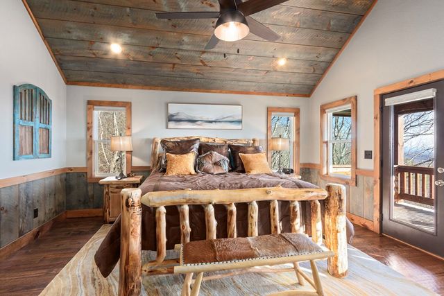 150 Lazy Country Cove Road, Murphy, NC 28906