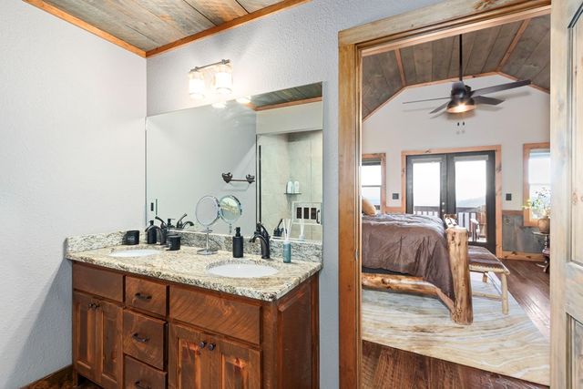 150 Lazy Country Cove Road, Murphy, NC 28906