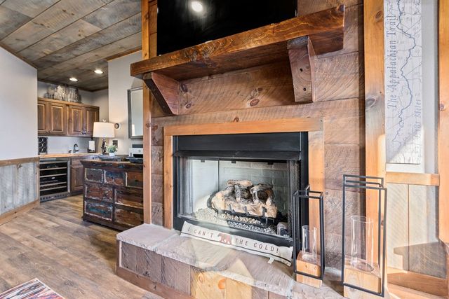 150 Lazy Country Cove Road, Murphy, NC 28906